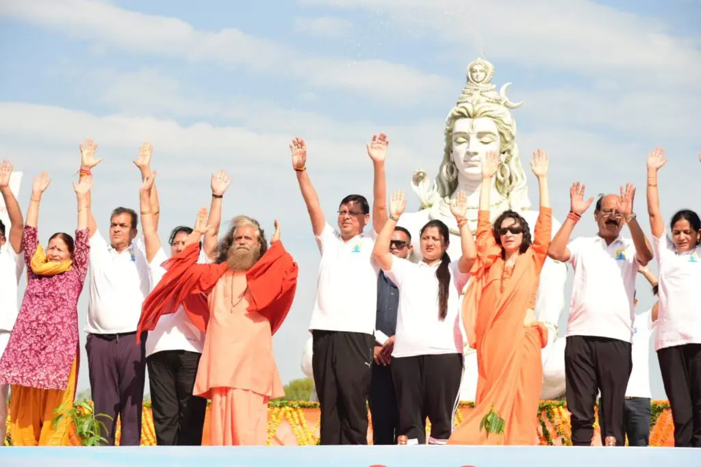 पुष्कर सिंह धामी अंतरराष्ट्रीय योग दिवस के अवसर पर