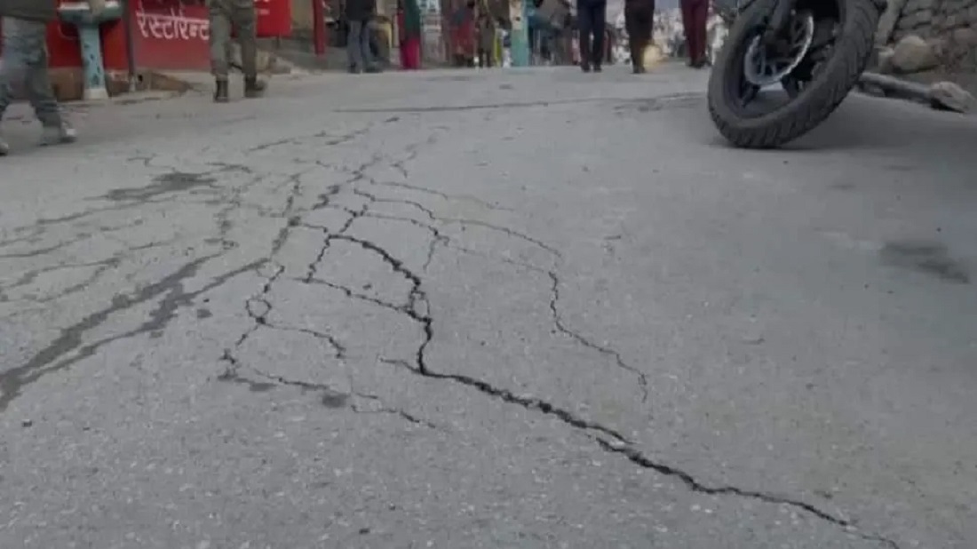 badrinath national highway in joshimath