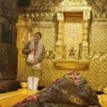 controversy over the gold coating in the sanctum sanctorum of baba kedar