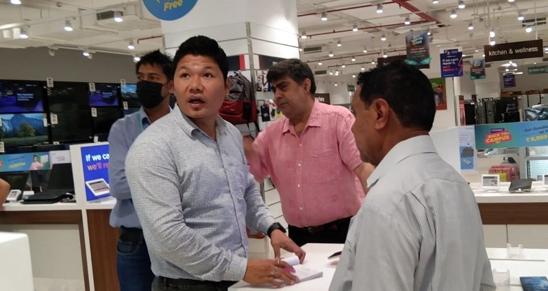 croma and mcdonald's