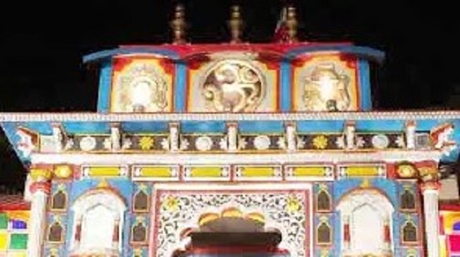 मुंबई बदरीनाथ मंदिर विवाद