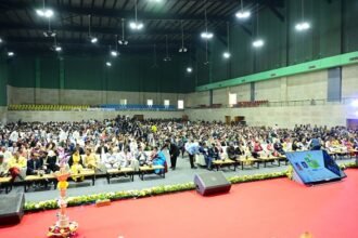 अंतर्राष्ट्रीय प्रवासी