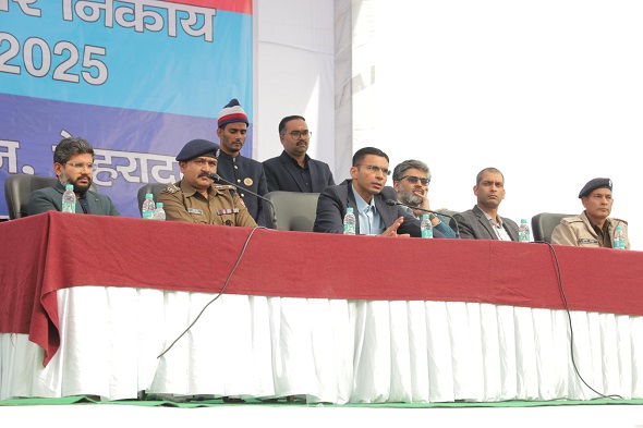 पोलिंग पार्टी