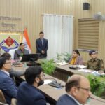 स्कूली बच्चों को नशे का आदी बनाया जा रहा