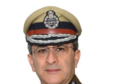 डकैत पुलिसकर्मी