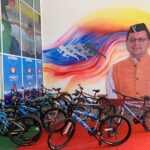 स्पोर्ट्स कॉम्प्लेक्स में साइकिल